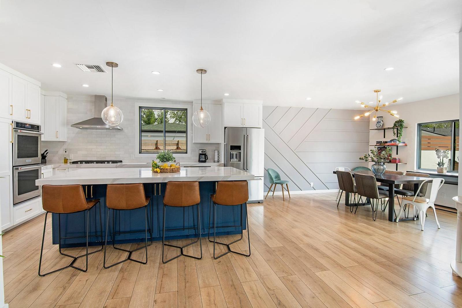 Beautiful Large + Pool * Los Angeles