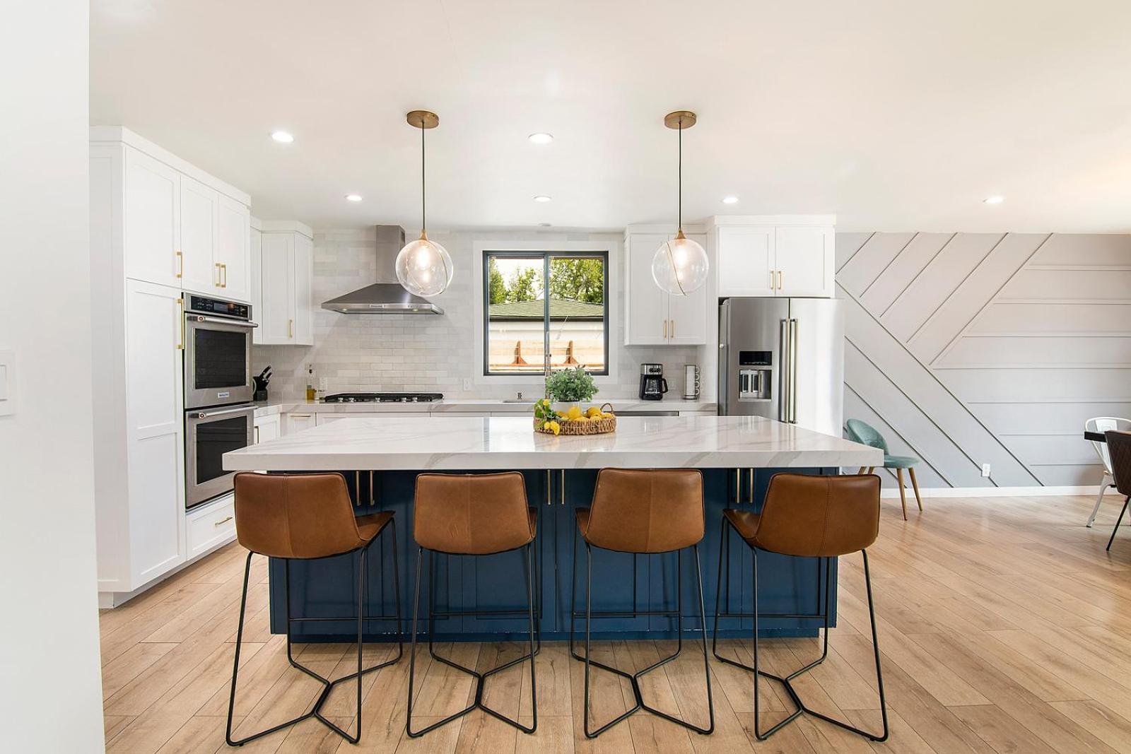 Beautiful Large + Pool * Los Angeles